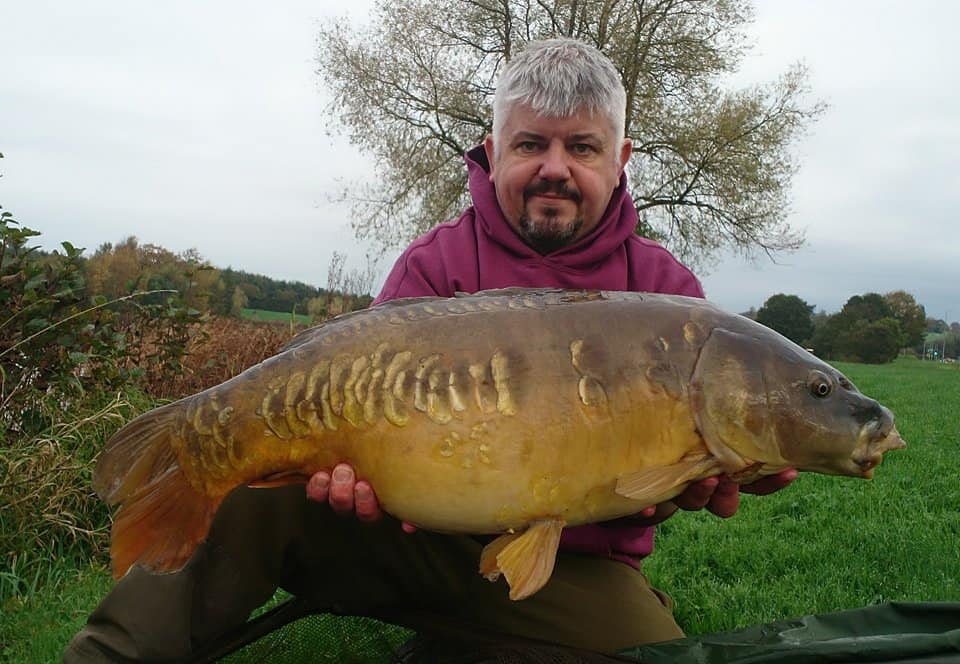 Clint Walker - Pike fishing with Deeper Sonar